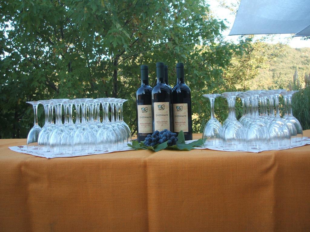 La Colombarola Agriturismo Farneto Εξωτερικό φωτογραφία