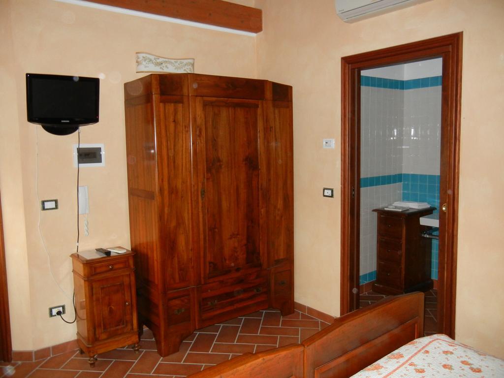 La Colombarola Agriturismo Farneto Εξωτερικό φωτογραφία